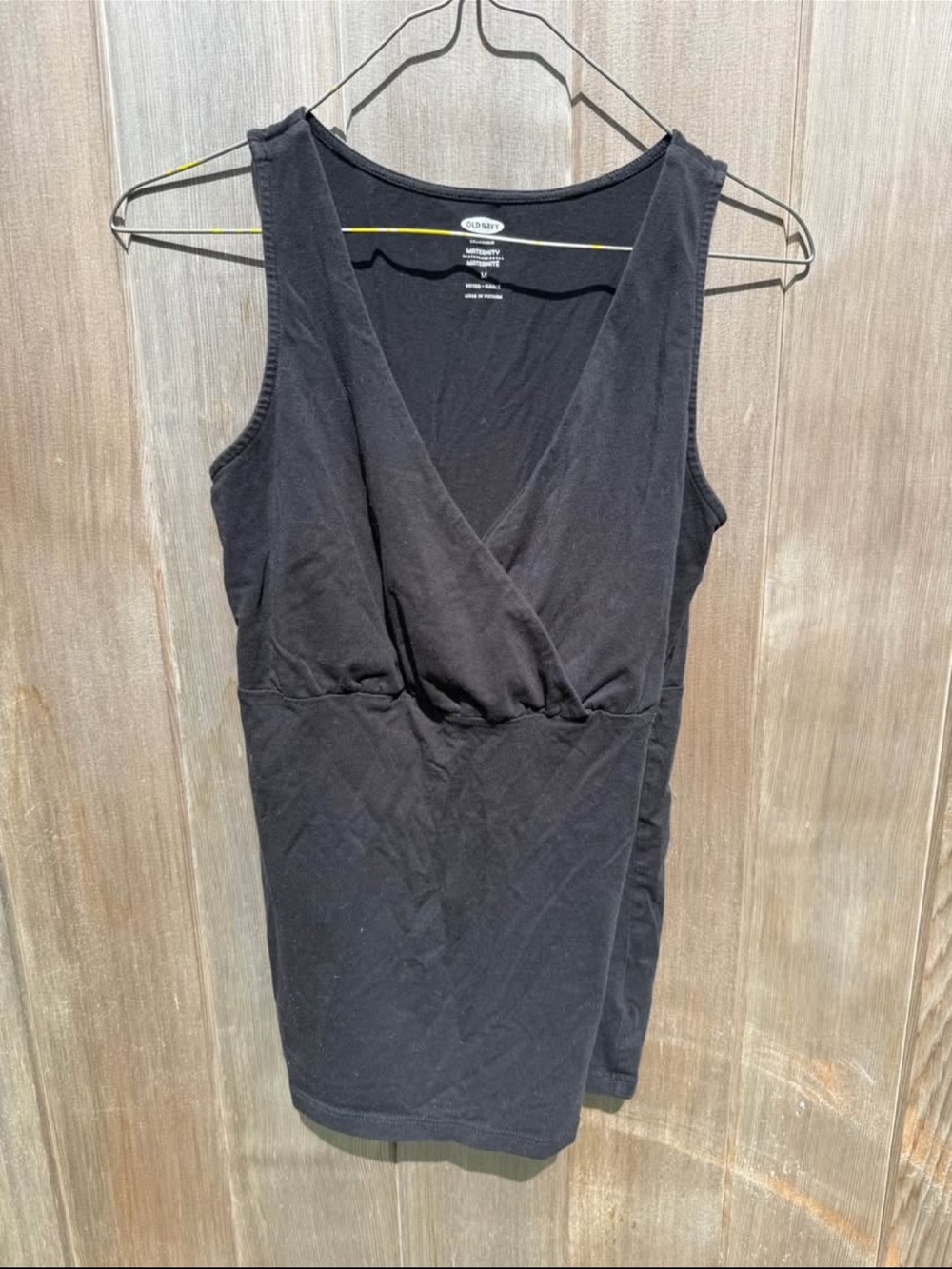 Nursing Tops Bundle | H&M, Old Navy & More | Size M | 4 Pieces - Picture 6 of 6